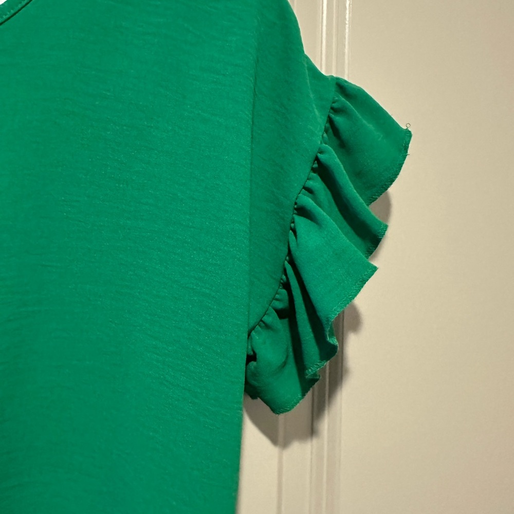 Green Ruffle sleeve Top - Picture 3 of 3